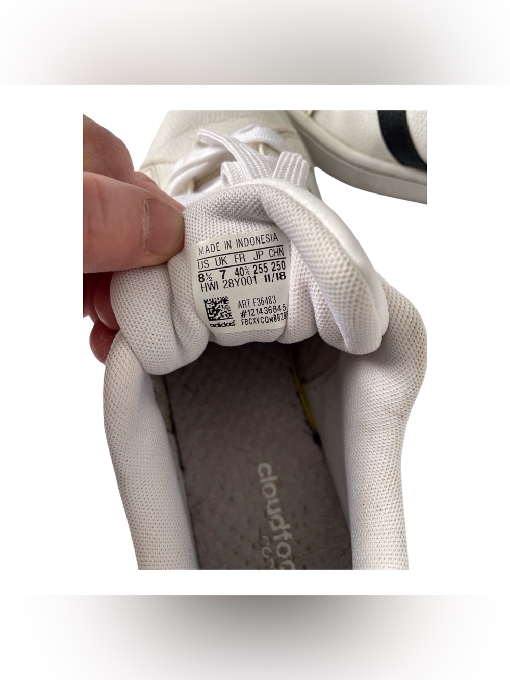 Adidas Women's White Sneakers, 81/2. - Picture 7 of 8